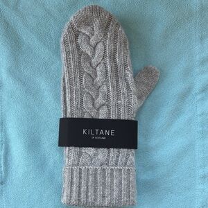 Kiltane Grey CASHMERE Cable Knit Mittens